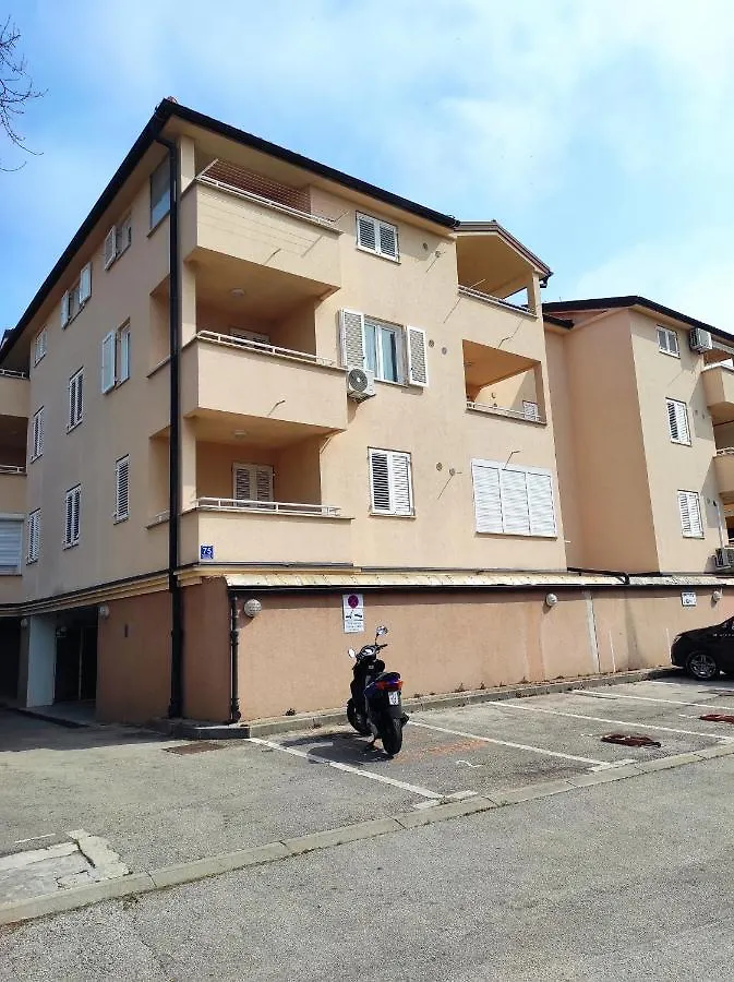 Apartman Izabela Medulin